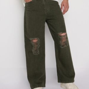 Men Wide Leg Highly Distressed Cotton Jeans